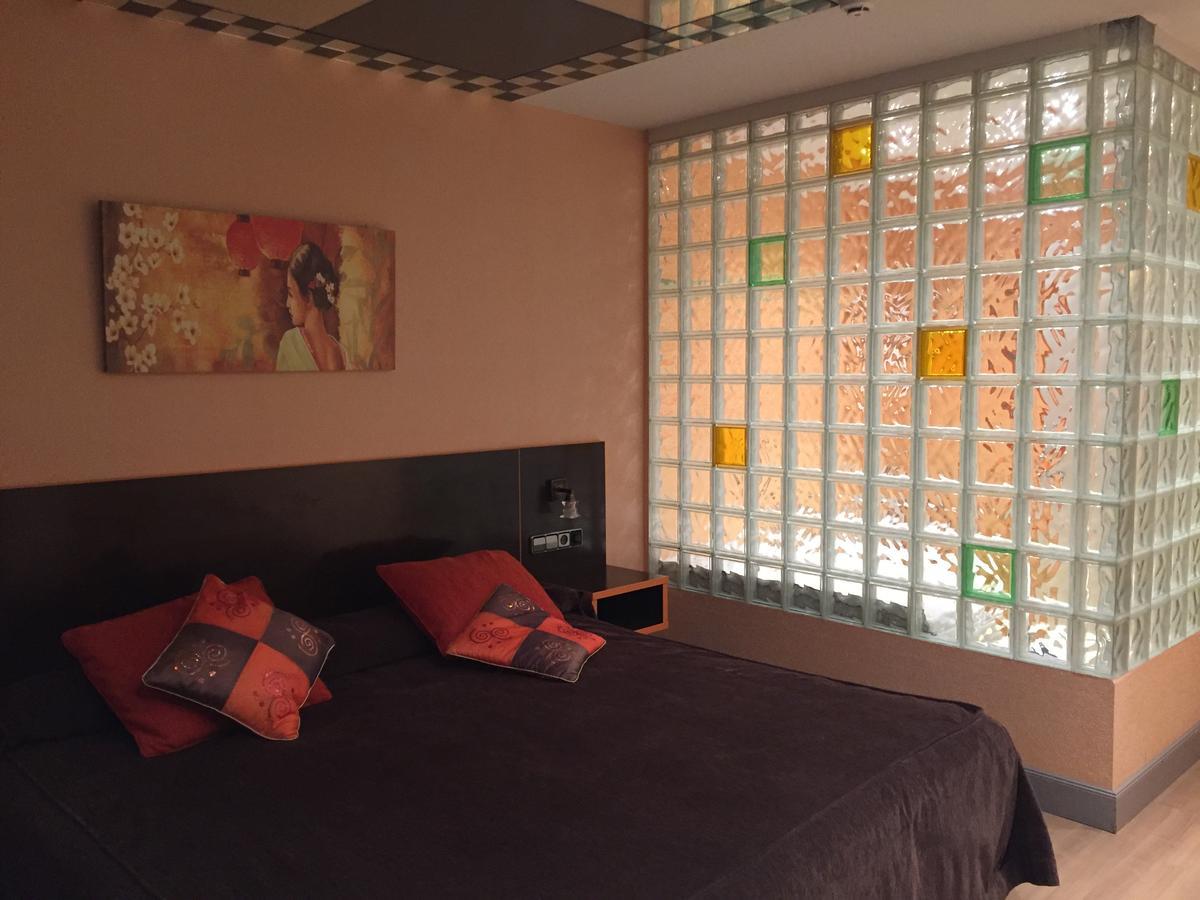 Hotel La Union อูมาเนส เด มาดริด ภายนอก รูปภาพ